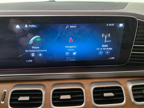 Used 2020 Mercedes-Benz GLS 450 4MATIC image 29
