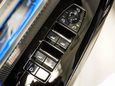 Used 2023 BMW 760i xDrive w/ Luxury Rear Seating Package image 26