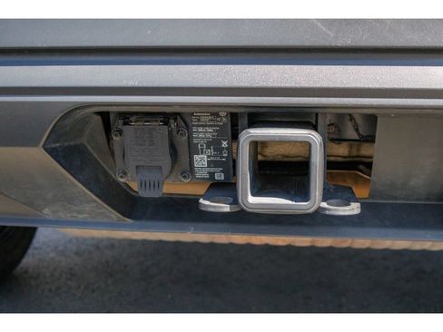 Used 2025 Volkswagen Atlas SE AWD/4WD image 30