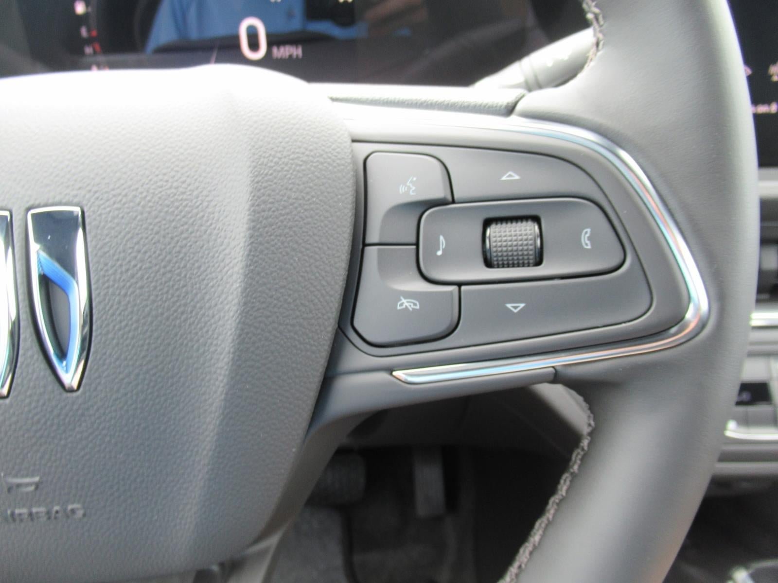 New 2026 Buick Envista Preferred w/ Convenience I Package FWD image 25
