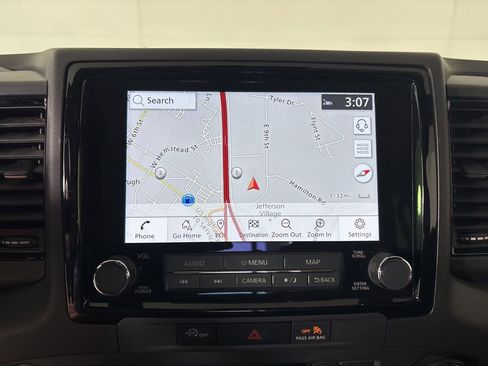 Used 2024 Nissan Frontier PRO-4X w/ Technology Package AWD/4WD image 18