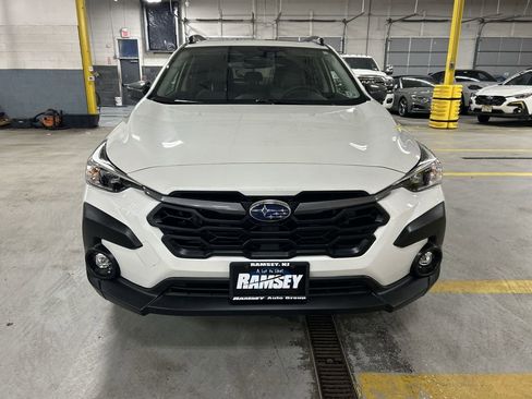 Certified 2024 Subaru Crosstrek 2.0i Premium image 3