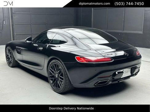 Used 2018 Mercedes-Benz AMG GT Coupe image 4