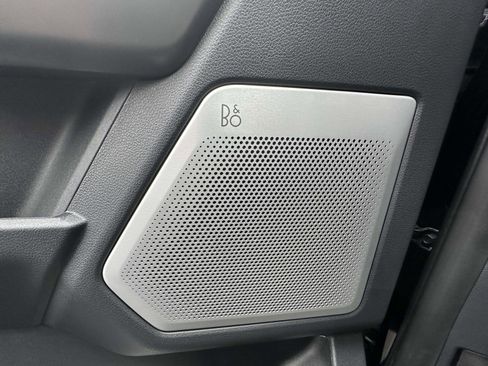 New 2025 Ford F150 Lariat w/ Equipment Group 502A High image 21