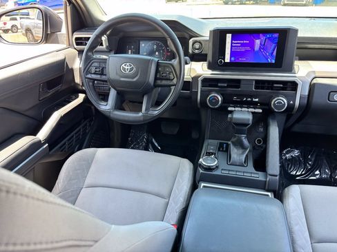 Used 2024 Toyota Tacoma SR5 AWD/4WD image 12