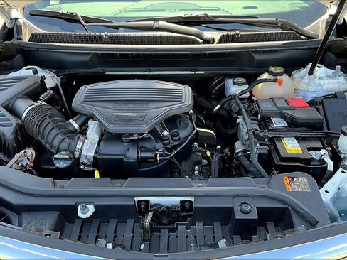 Certified 2023 Cadillac XT5 Premium Luxury FWD image 9