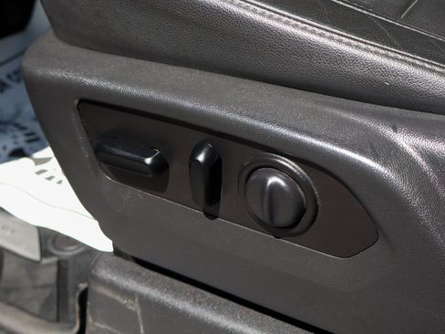 Used 2020 Chevrolet Silverado 1500 RST w/ All-Star Edition image 20