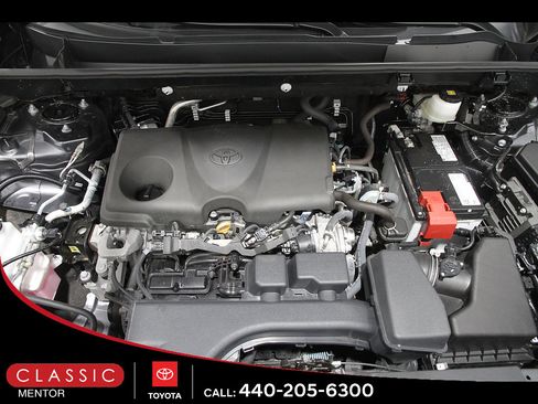Certified 2025 Toyota RAV4 XLE AWD/4WD image 21