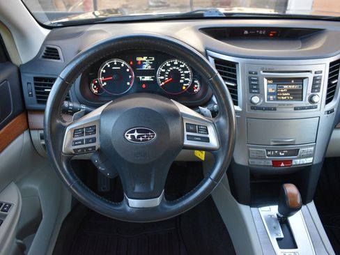 Used 2013 Subaru Outback 2.5i Limited image 14