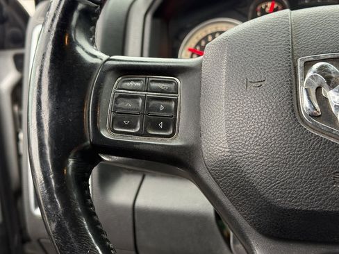 Used 2018 RAM 1500 Big Horn image 16