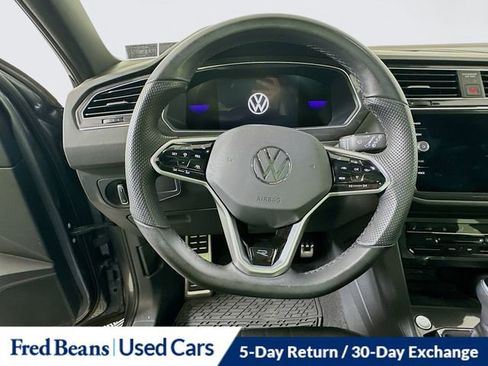 Used 2024 Volkswagen Tiguan SE R-Line AWD/4WD image 12
