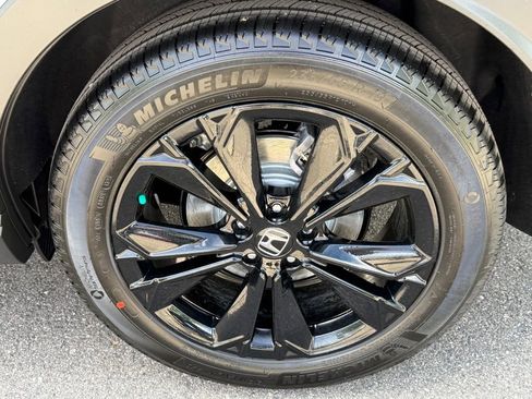 Certified 2026 Honda CR-V Sport Touring image 11