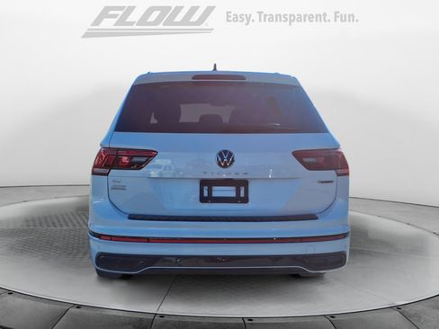 Used 2024 Volkswagen Tiguan SE R-Line image 6