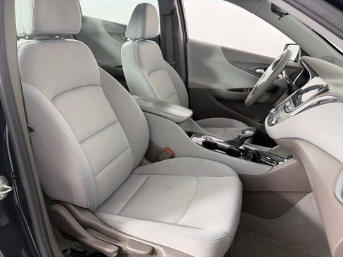 Used 2022 Chevrolet Malibu LT FWD image 31