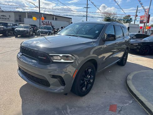 Certified 2025 Dodge Durango GT w/ Blacktop Package image 3