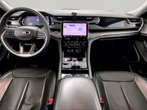 Used 2022 Jeep Grand Cherokee Limited 4xe w/ Luxury Tech Group II image 7