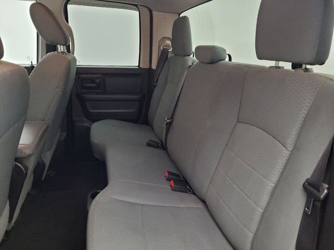 Used 2017 RAM 1500 Express image 18