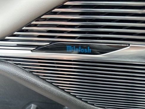 New 2024 Jeep Grand Wagoneer L 4WD w/ Flexible Seating Group image 11