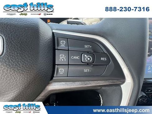 Certified 2023 Jeep Grand Cherokee L Limited image 27