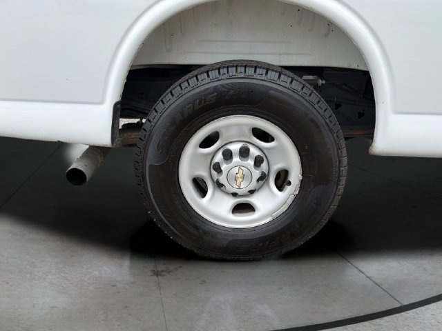 Certified 2025 Chevrolet Express 2500 Extended w/ Driver Convenience Package RWD image 32