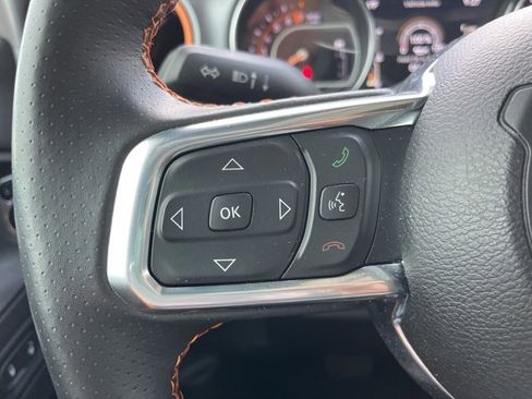 Used 2023 Jeep Gladiator Mojave w/ Cold Weather Group image 25