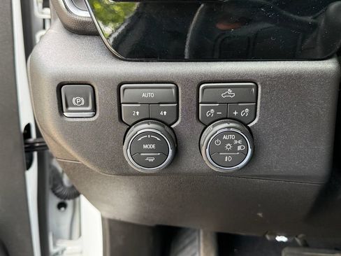 Used 2026 Chevrolet Silverado 1500 RST AWD/4WD image 20