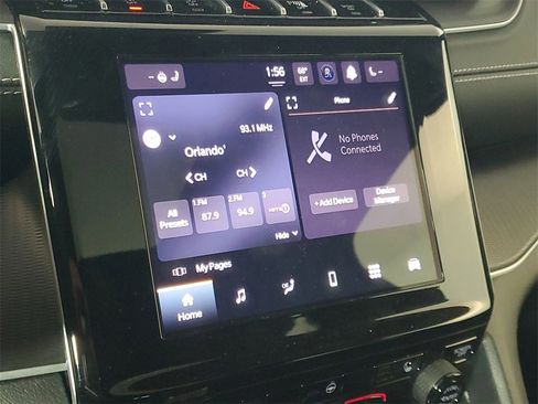 Used 2025 Jeep Grand Cherokee L Altitude image 17