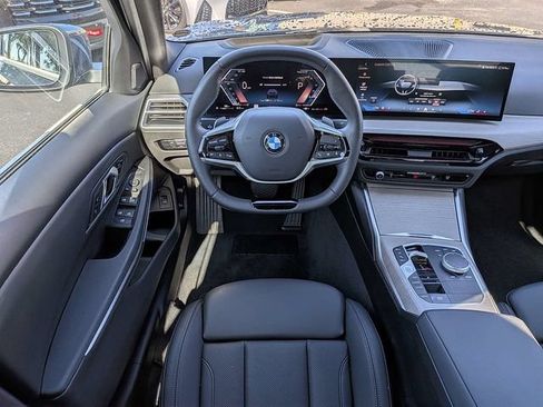 Used 2025 BMW 330i Sedan RWD image 14