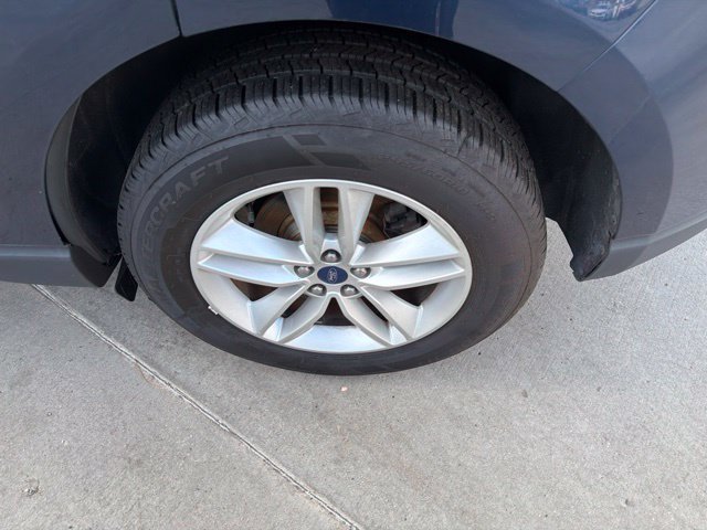 Used 2017 Ford Edge SEL FWD image 12