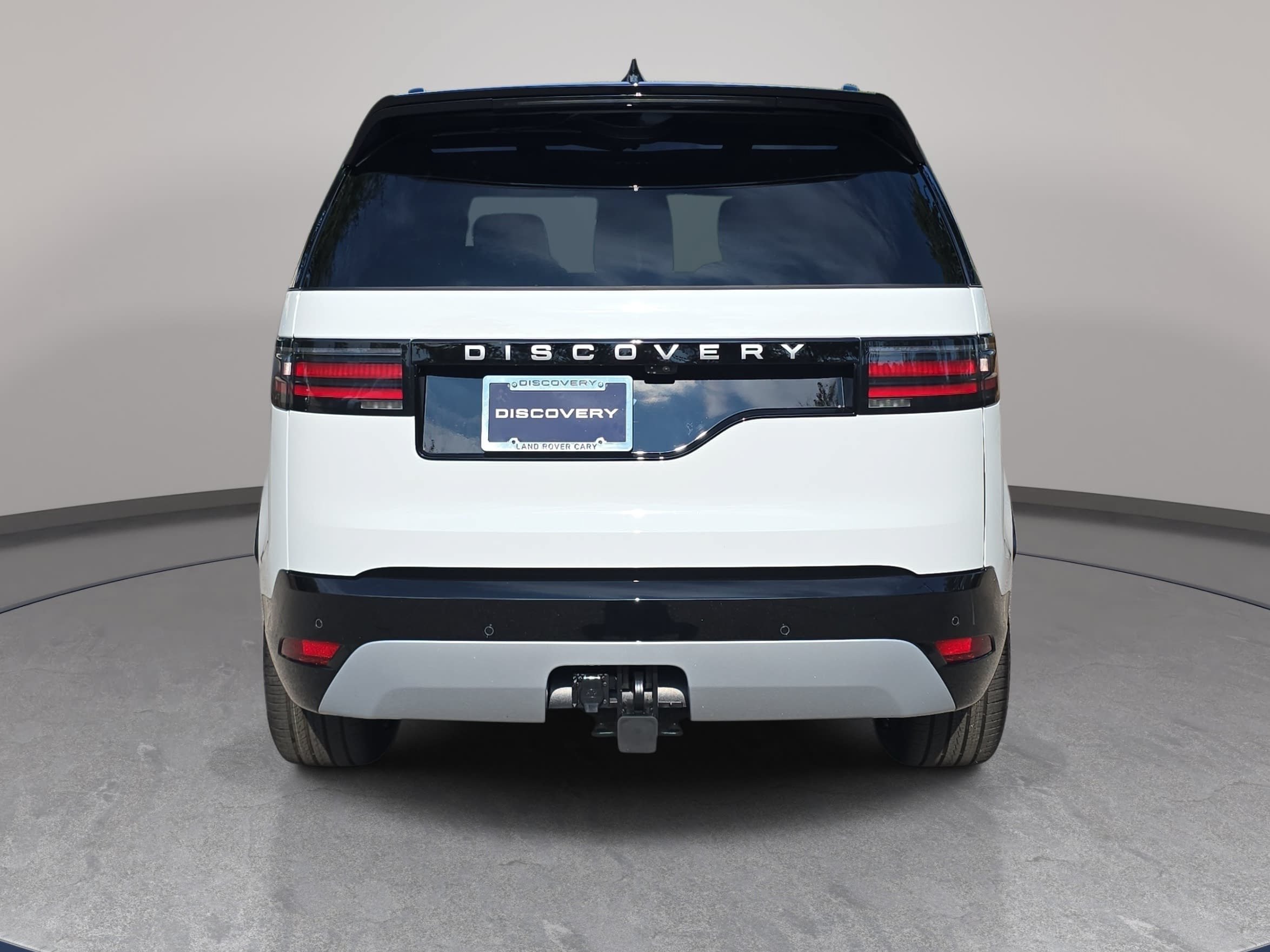 New 2026 Land Rover Discovery Limited Edition AWD/4WD image 6