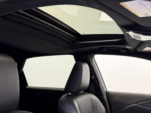 Used 2023 Lexus RX 350 Premium image 9