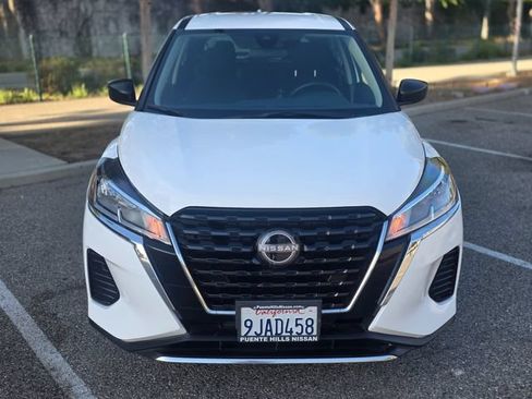 Used 2023 Nissan Kicks S FWD image 39