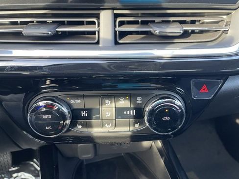 New 2026 Chevrolet Trax ACTIV w/ Sunroof Package image 20