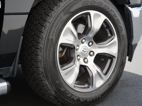 Used 2023 RAM 1500 Laramie AWD/4WD image 31