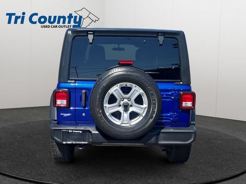 Used 2018 Jeep Wrangler Unlimited Sport S AWD/4WD image 7
