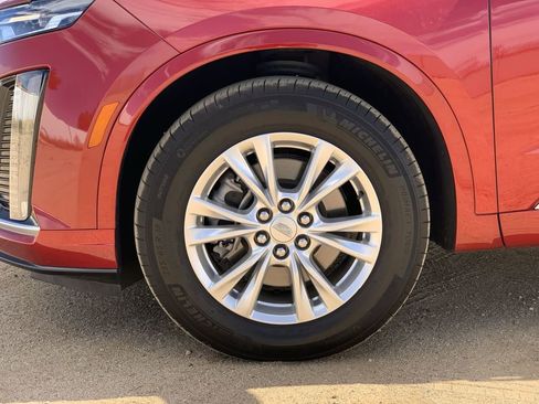 Certified 2024 Cadillac XT6 Luxury w/ LPO, Floor Liner Package image 31