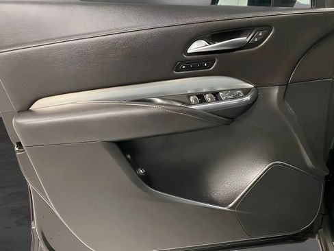 Used 2020 Cadillac XT4 Premium Luxury w/ Driver Awareness Package FWD image 10