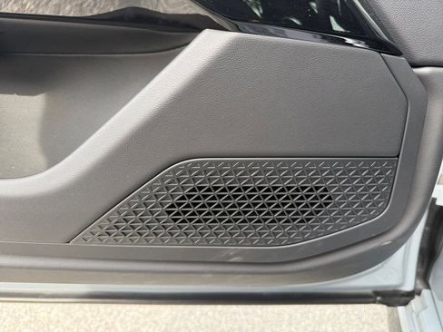 Used 2023 BMW 740i 740i image 15