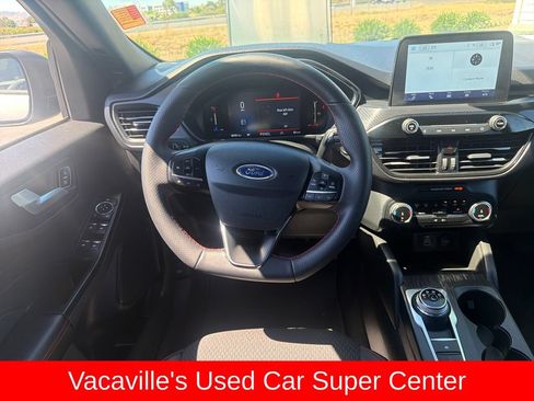 Used 2025 Ford Escape ST-Line FWD image 13