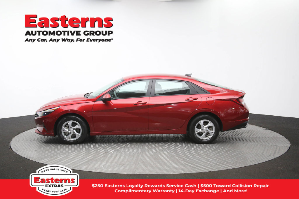 Used 2023 Hyundai Elantra SE w/ Cargo Package FWD image 60