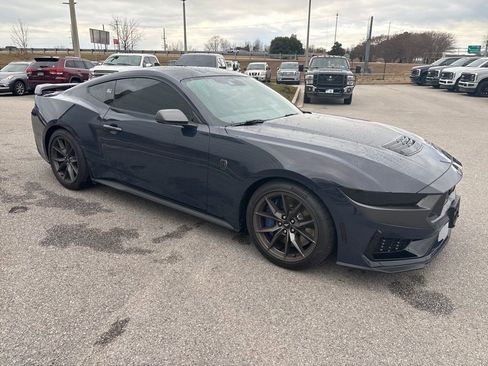 Used 2025 Ford Mustang Dark Horse image 8