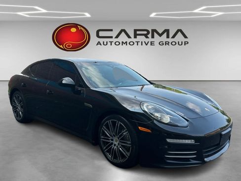 Used 2015 Porsche Panamera 4S image 7