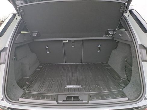 New 2026 Land Rover Range Rover Evoque S image 16