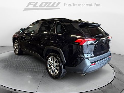 Used 2025 Toyota RAV4 XLE Premium w/ Weather Package AWD/4WD image 6