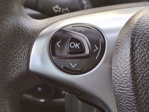 Used 2015 Ford Transit Connect XLT image 19