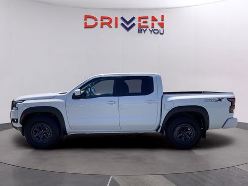 New 2026 Nissan Frontier Pro-X w/ Pro-X Convenience Package RWD image 2