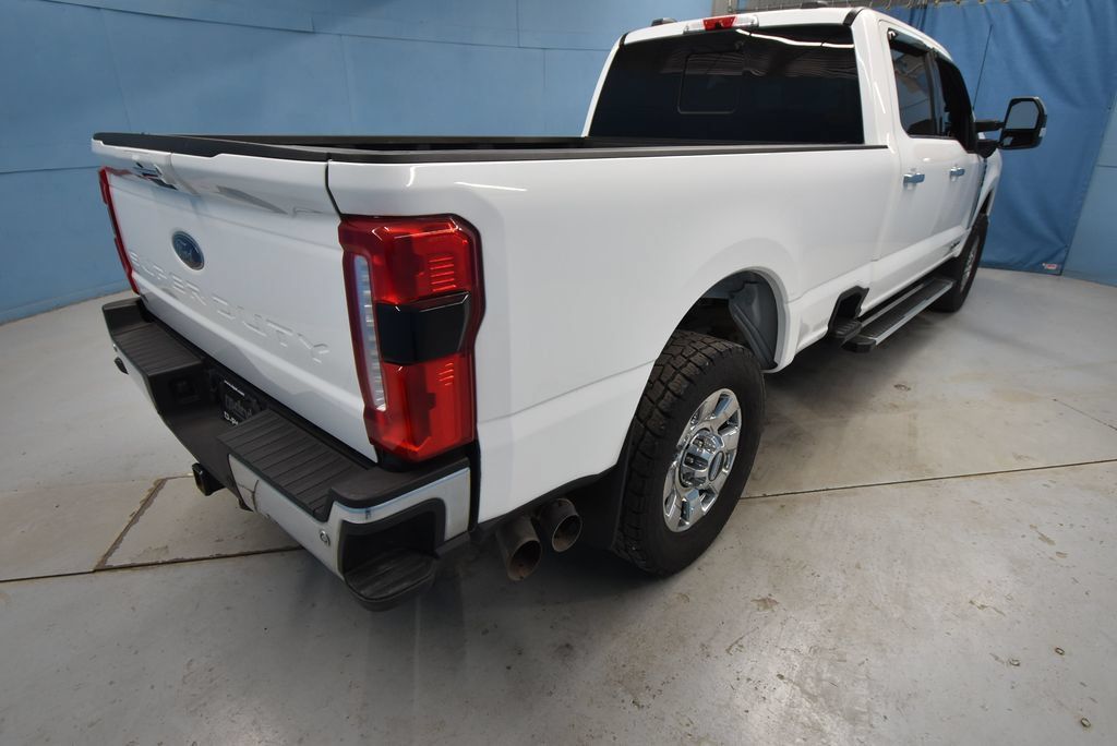 Used 2024 Ford F350 Lariat w/ Chrome Package AWD/4WD image 38