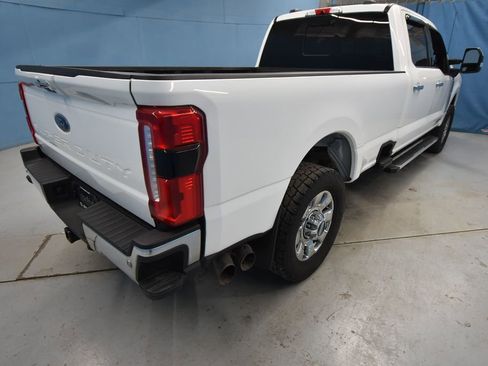 Used 2024 Ford F350 Lariat w/ Chrome Package AWD/4WD image 38