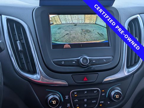 Used 2020 Chevrolet Equinox LT image 30