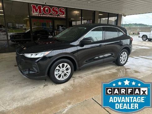 Certified 2023 Ford Escape Active w/ Tech Pack #1 FWD image 1